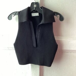 Babaton Black Ribbed Collared Top